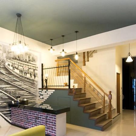 Railway Traveler B&B Taitung Exterior photo