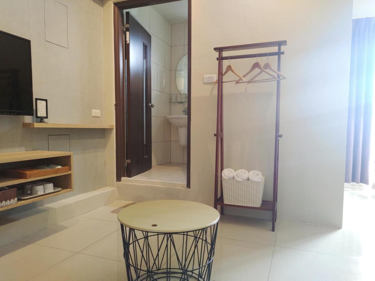 Railway Traveler B&B Taitung Exterior photo